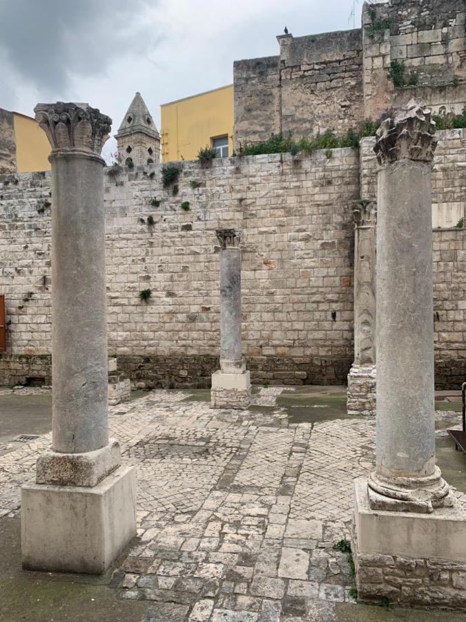 Porto Antico Villa Bari Bagian luar foto