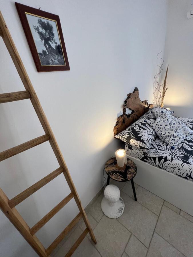 Porto Antico Villa Bari Bagian luar foto
